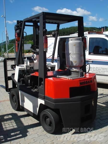 Nissan NH01A15 Viljuškari - ostalo
