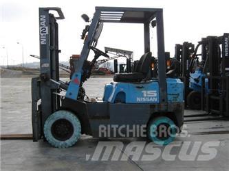 Nissan NJ01A15 Plinski viljuškari