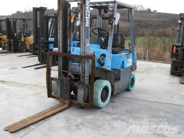 Nissan NJ01A15 Plinski viljuškari