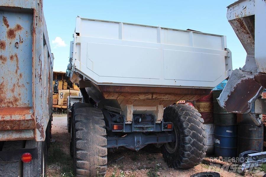 Terex TA30 Zglobni damperi