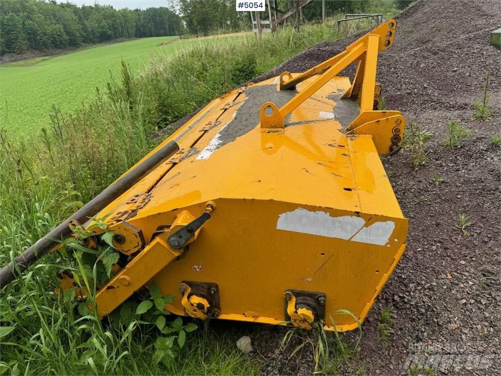  DynaDrive 2600 Ostale mašine i priključci za obradu tla