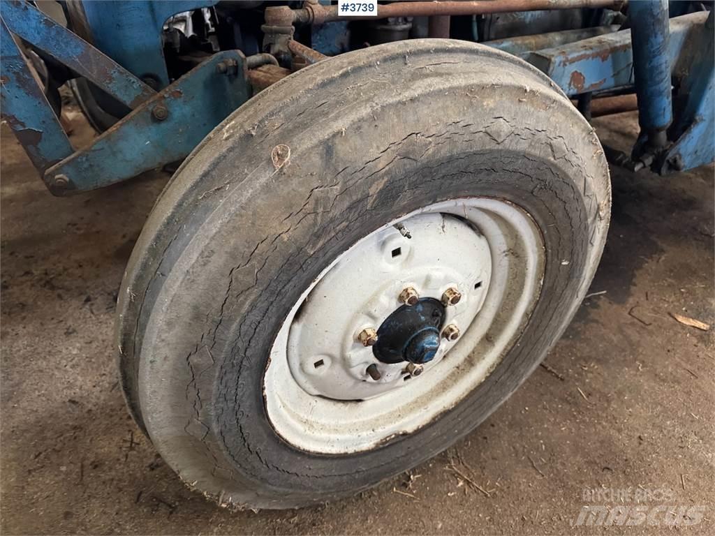 Ford Super Dexta Traktori