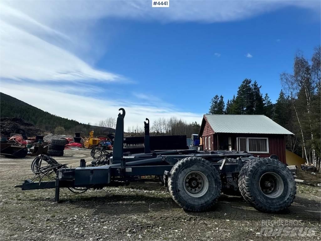 Gigant krokhenger Ostali kamioni