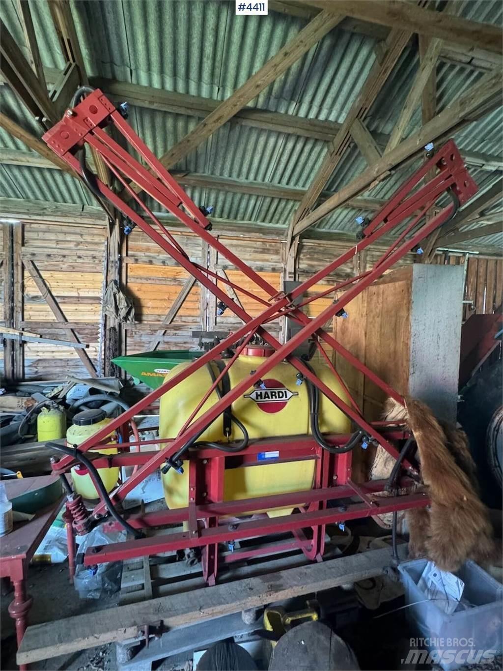 Hardi NK 400 Vučene prskalice