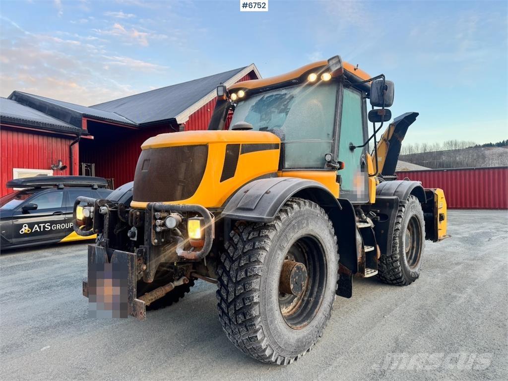 JCB Fastrac 3230 Traktori