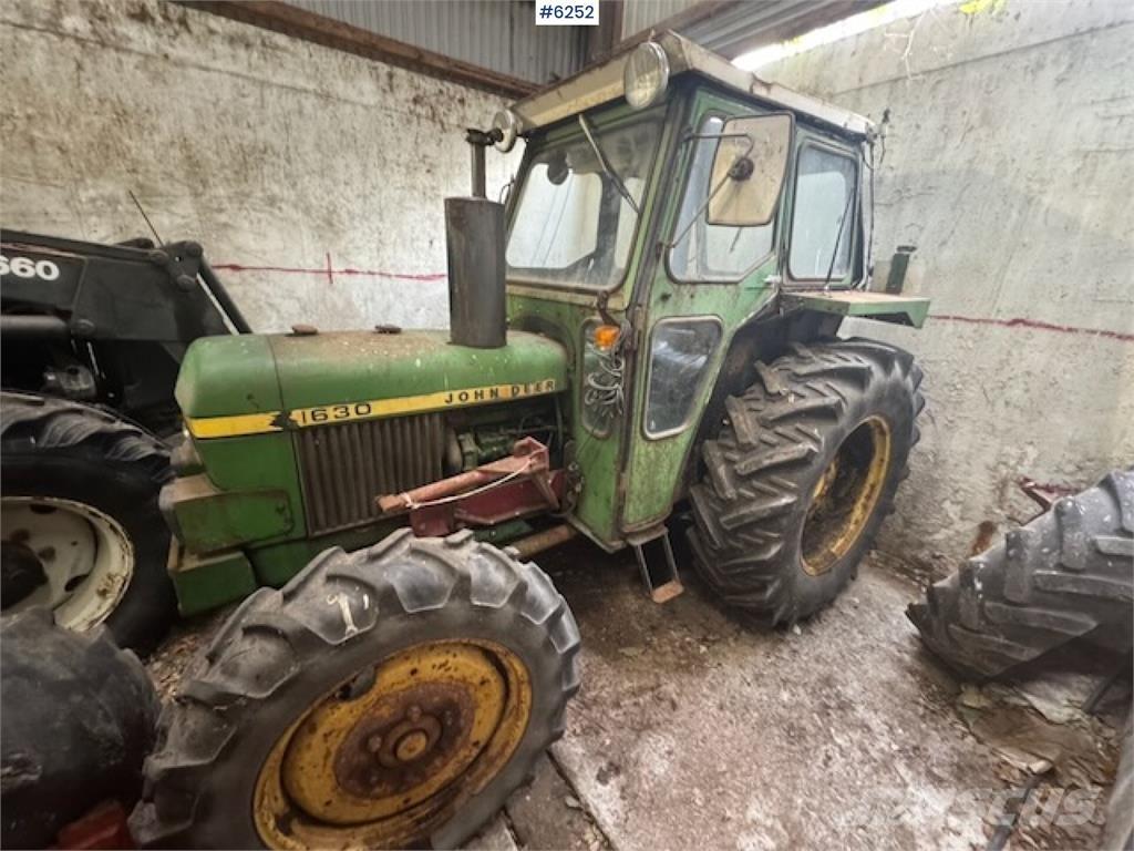 John Deere 1630 M Traktori