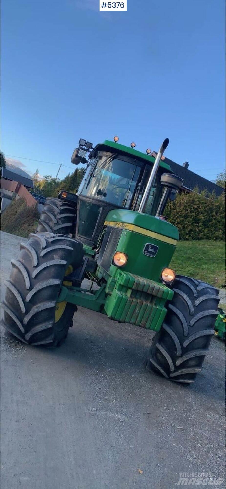 John Deere 3040HL Traktori