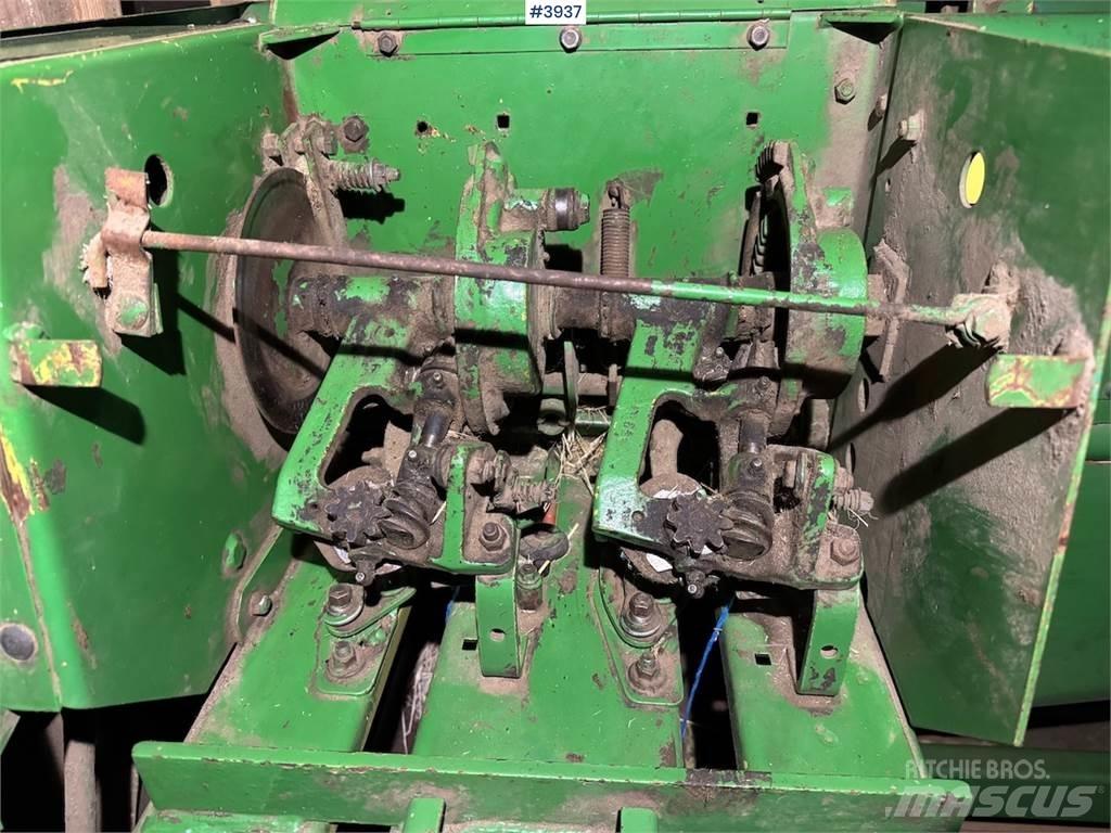 John Deere 332 A Ostala oprema za žetvu