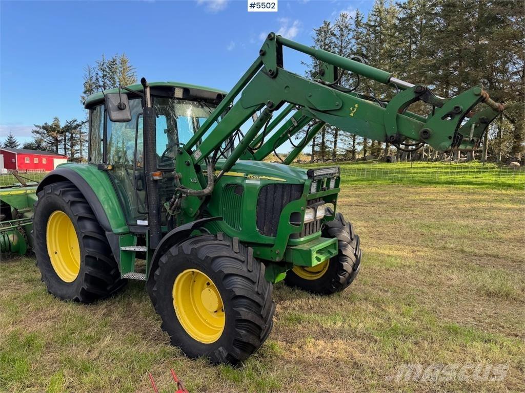 John Deere 6220 Traktori