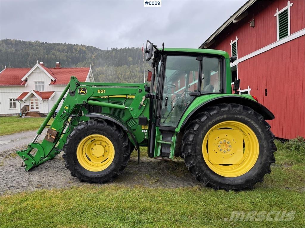 John Deere 6320 Traktori