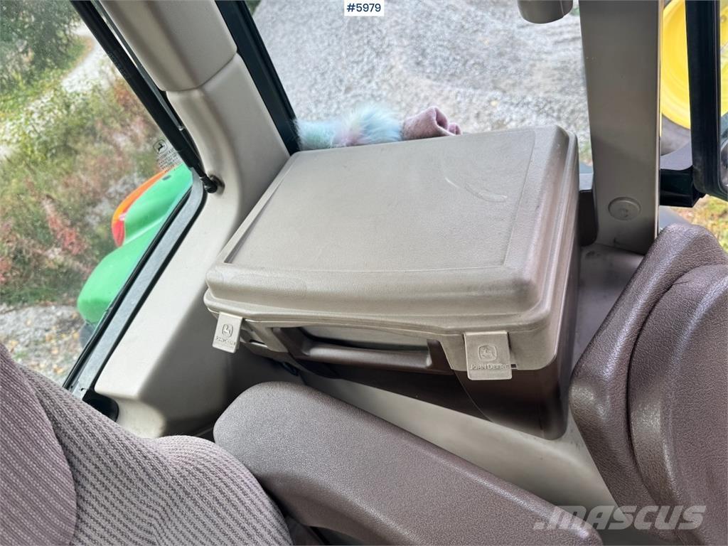 John Deere 6420S Traktori