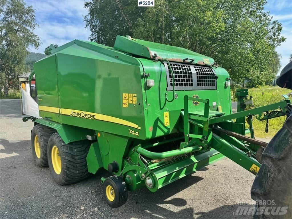 John Deere 744 Ostala oprema za žetvu
