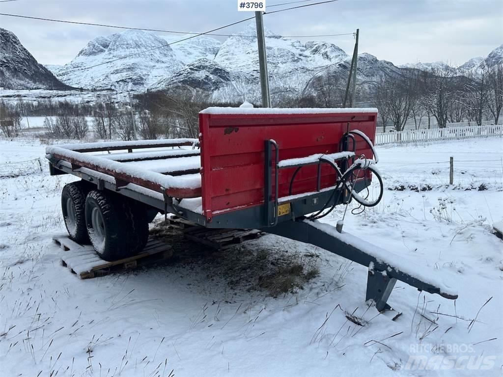 Junkkari J10 Prikolice za zrno