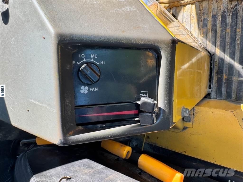 Komatsu WA420-1 Utovarivači na točkove