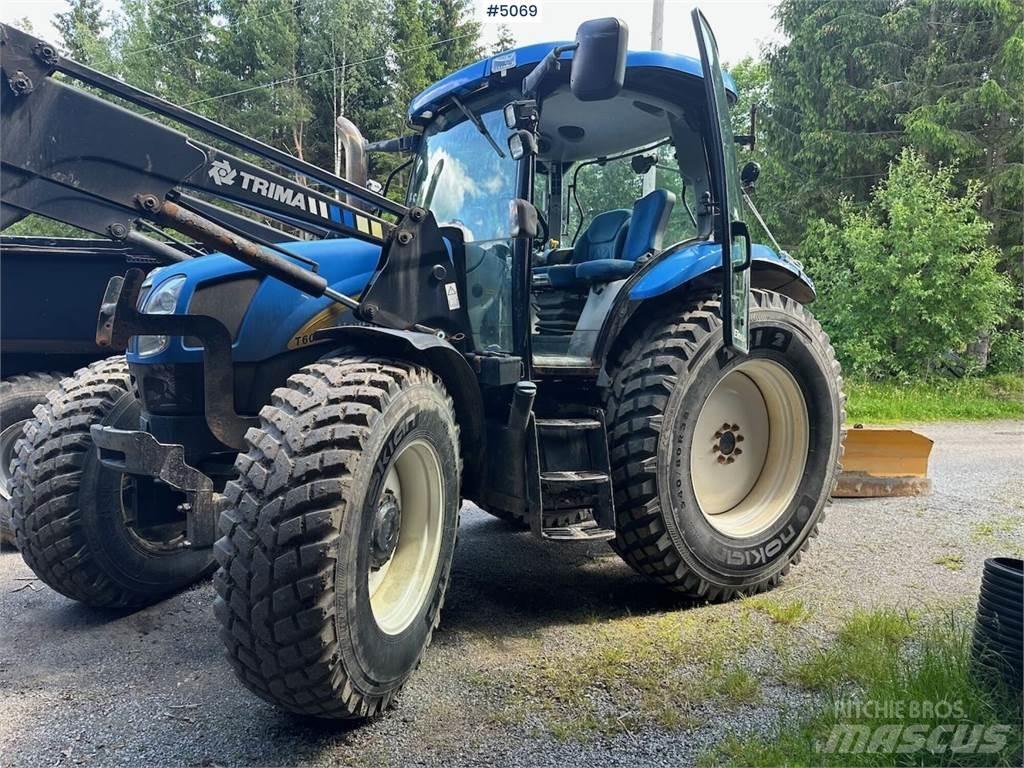 New Holland T6040 Traktori