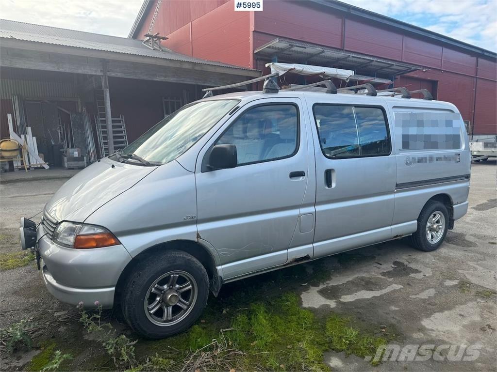 Toyota Hiace Dostavna vozila / kombiji
