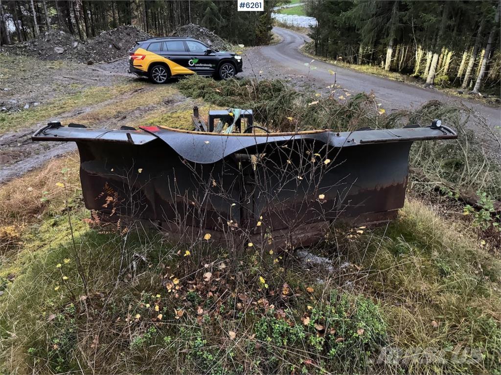 Uni-väg UV-320 Snežne daske i plugovi