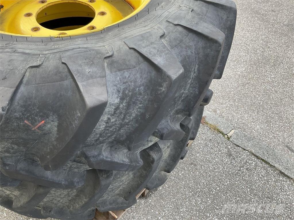  14.9R24 - 380/80R38 Gume, točkovi i felne