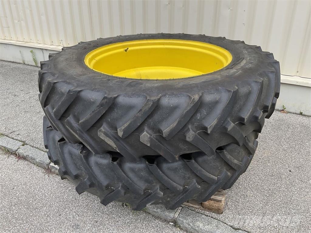  380/95 R 38 Gume, točkovi i felne
