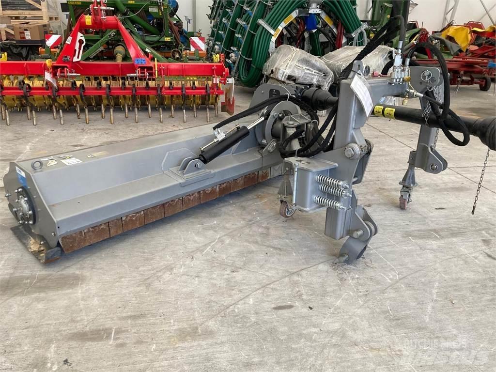  AGF 220 Kosilice za livade