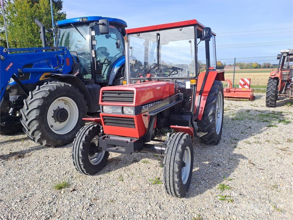 Case IH 533 Traktori