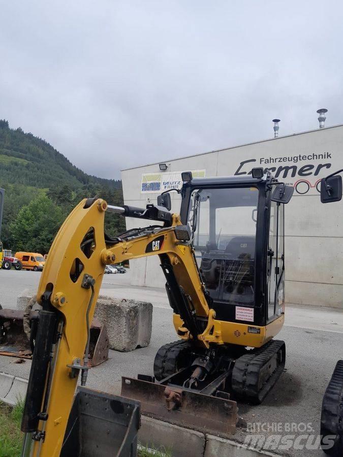 CAT 301.7D Mini bageri < 7t