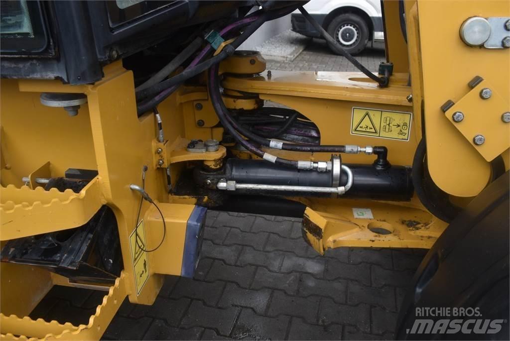 CAT 907M Utovarivači na točkove