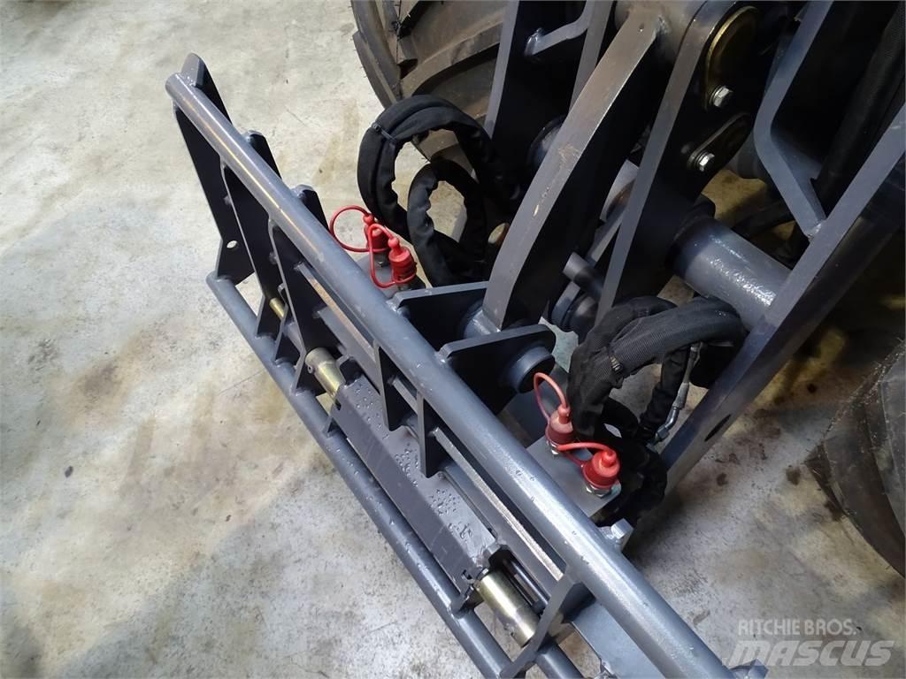 Eurotrac W 13 Prednji utovarivači i bageri