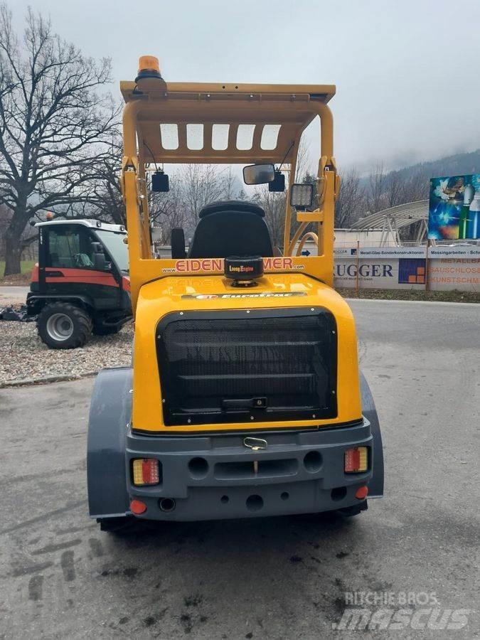 Eurotrac W12 F Prednji utovarivači i bageri