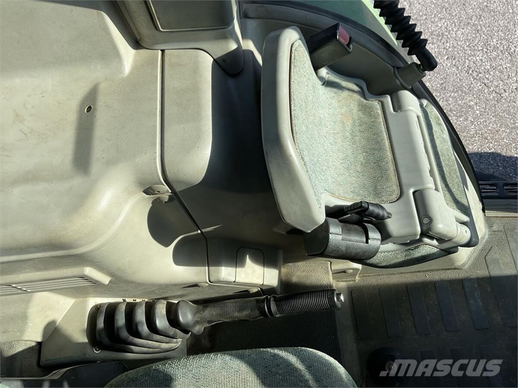 Fendt 412 Vario Traktori