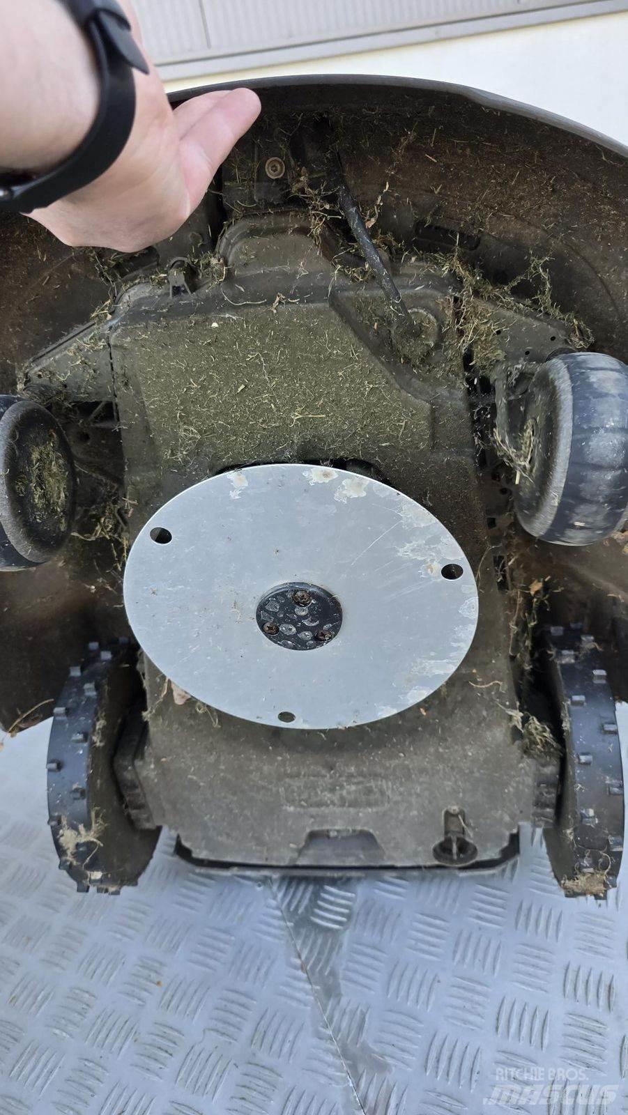 Husqvarna AM310 Ostale industrijske mašine