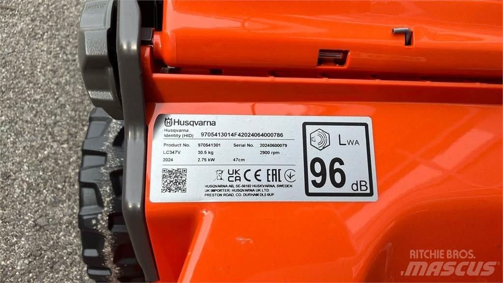 Husqvarna LC 347V Traktorske kosilice