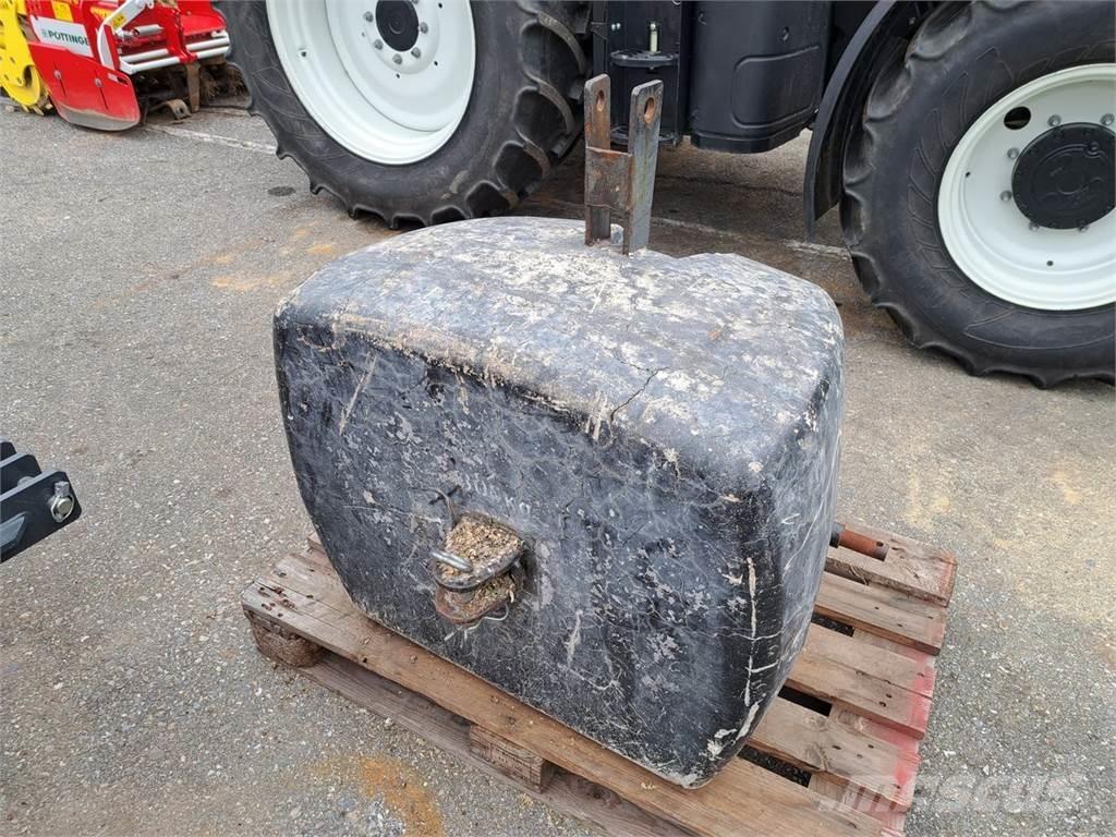 Hydrac 800 kg Ostala dodatna oprema za traktore