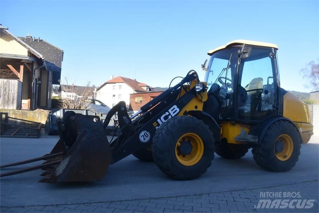 JCB 406 Utovarivači na točkove