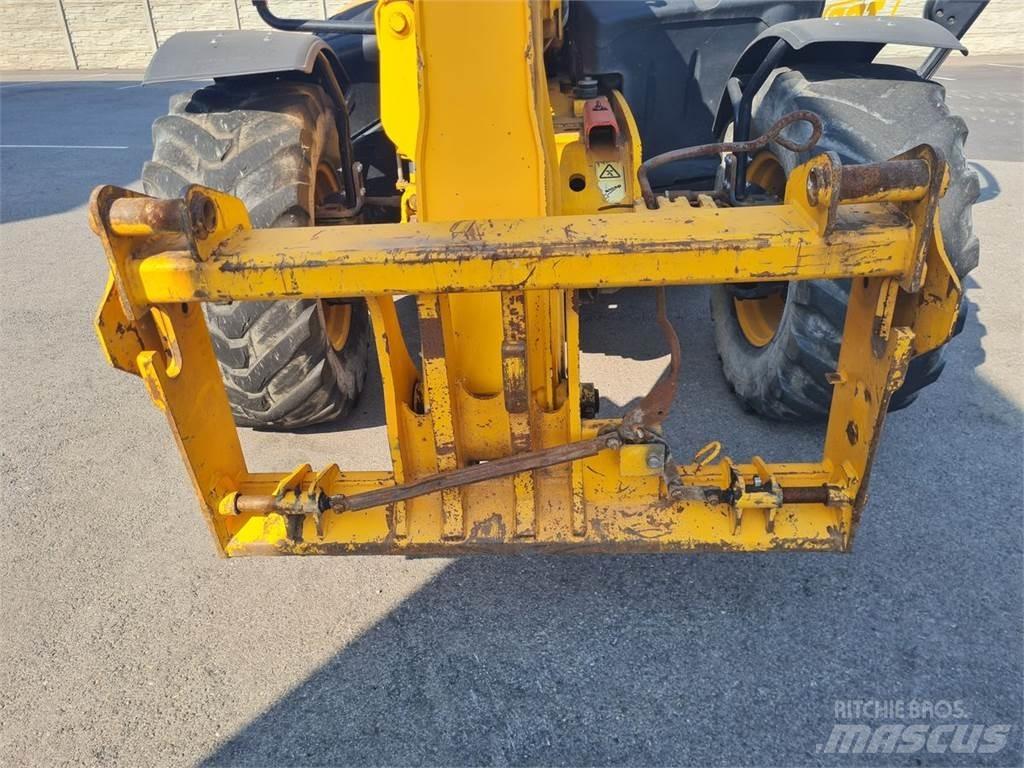 JCB 535 95 Teleskopski viljuškari