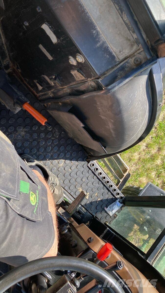 John Deere 1850 Traktori