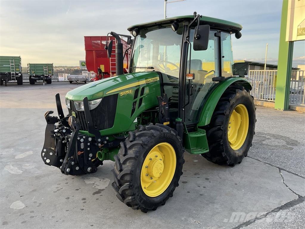 John Deere 5075E Traktori