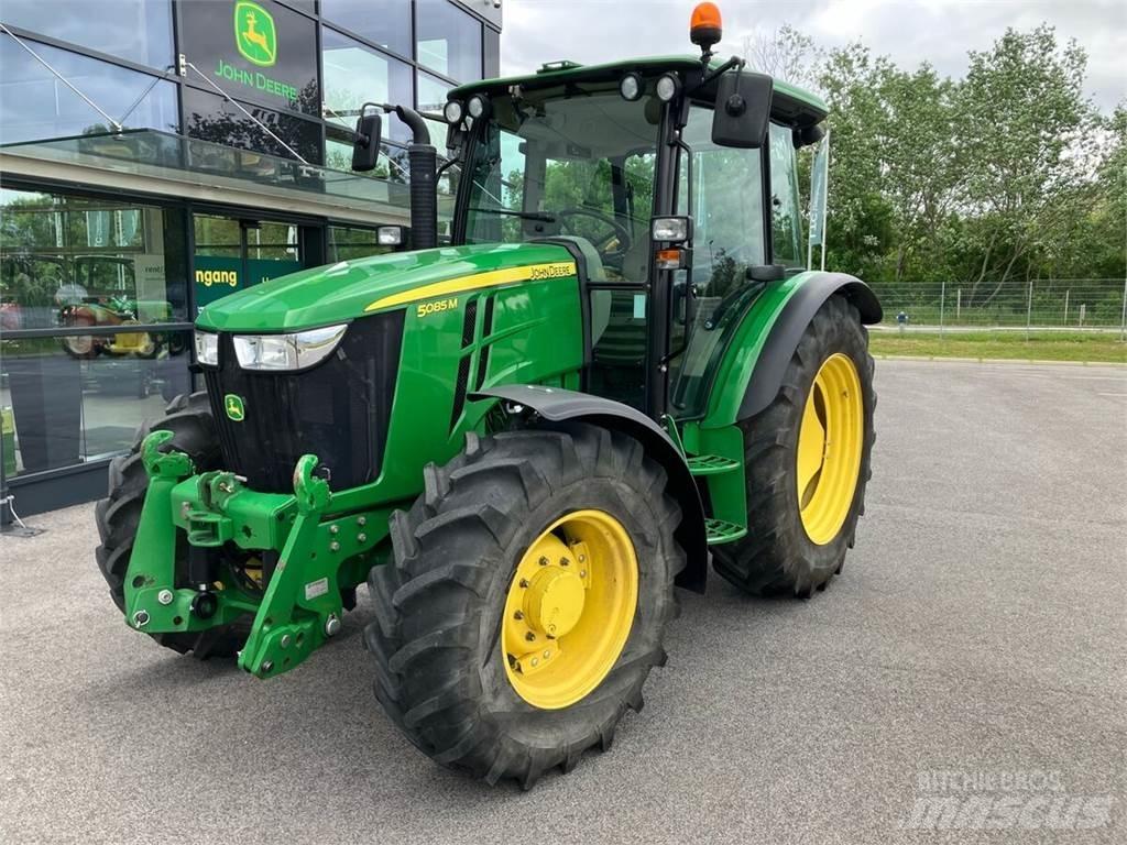John Deere 5085M Traktori