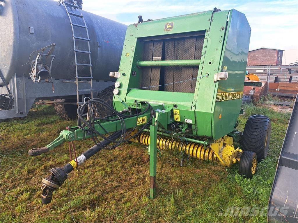 John Deere 570 Prese/balirke za rolo bale