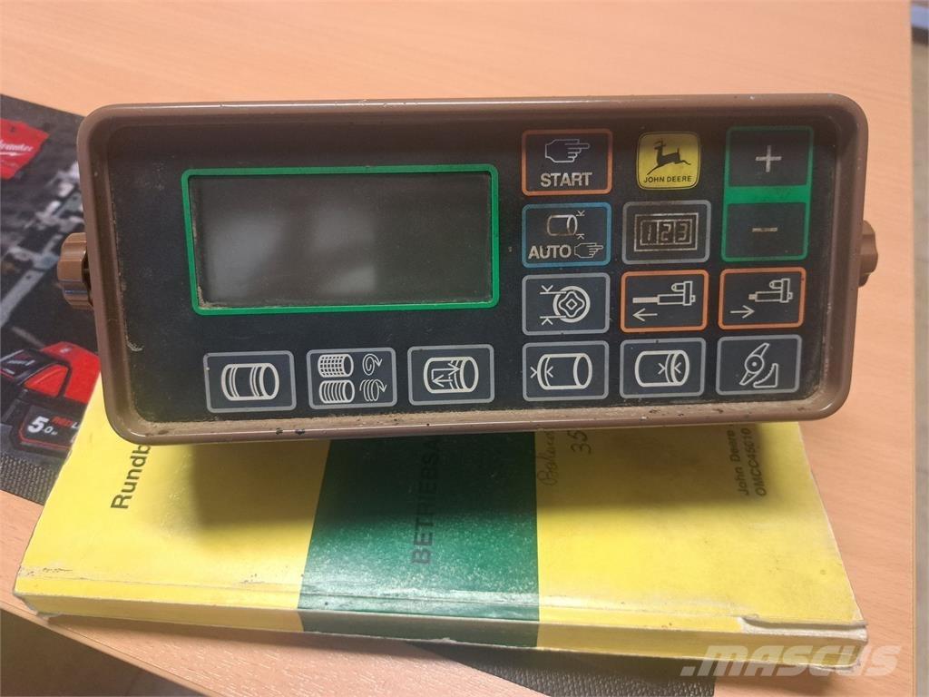 John Deere 570 Prese/balirke za rolo bale