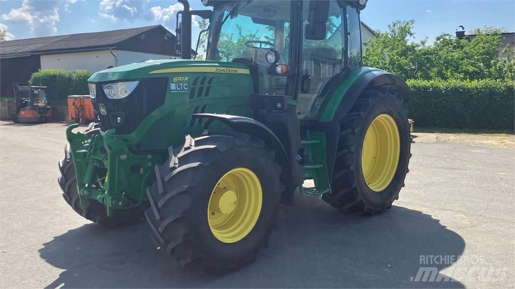 John Deere 6110R Traktori