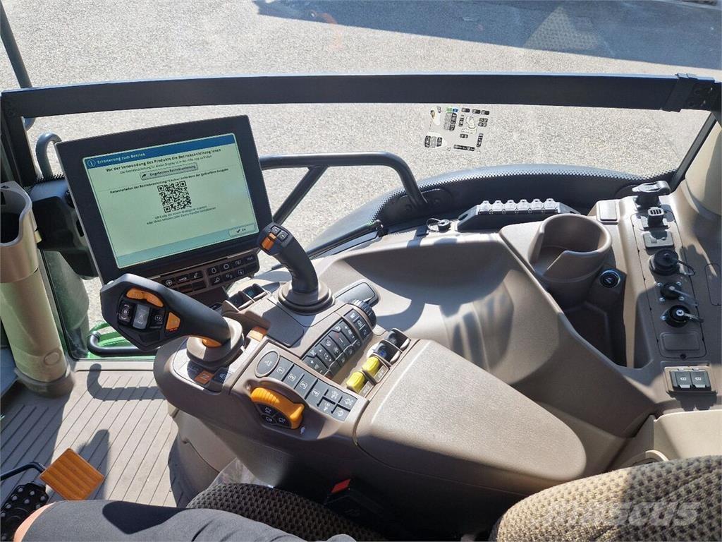 John Deere 6R 120 Traktori