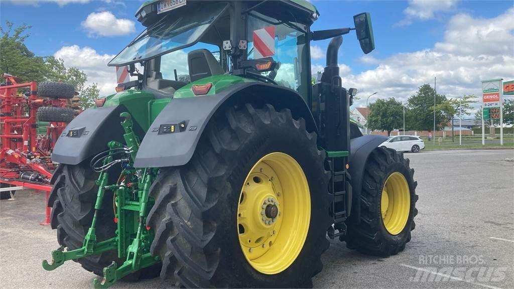 John Deere 7R 330 Traktori