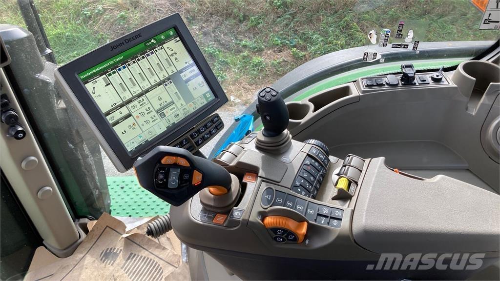 John Deere 7R330 Traktori