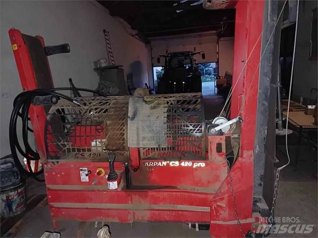 Krpan CS 420 pro Cepači za drva, drobilice za drvo i strugači