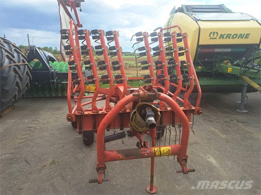 Kuhn GA 4121 GM Skupljači