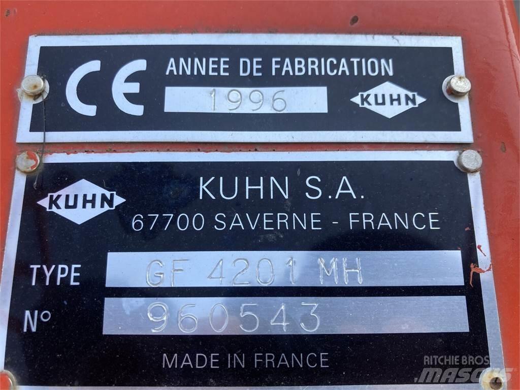 Kuhn GF 4201 HM Okretači i sakupljači sena
