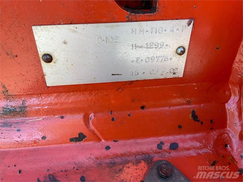 Kuhn MM 110 4T Obični plugovi