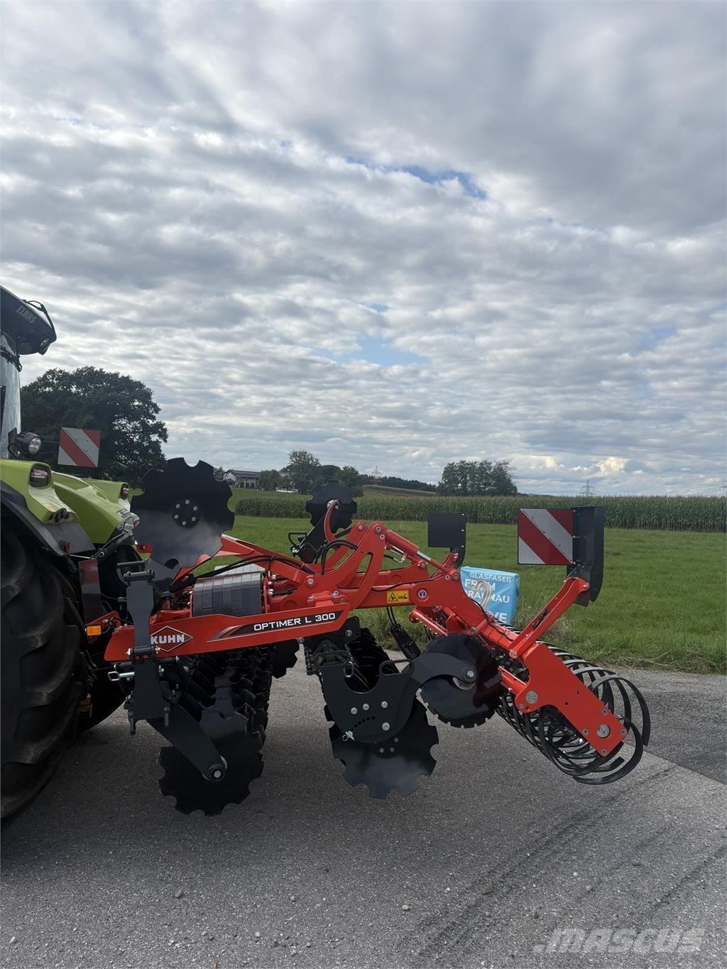 Kuhn Optimer L 300 Tanjirače