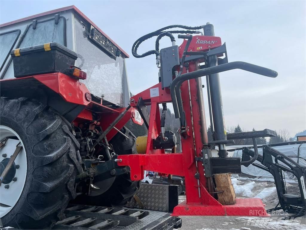 Lindner 1600 A Traktori